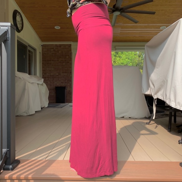 Dark Red Maxi Skirt - Picture 2 of 3